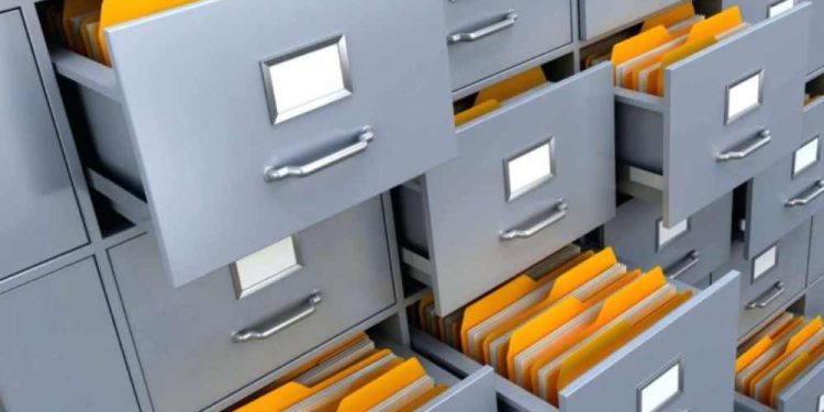 Desembargadoras enfrentam tentativas de fritura e dossiês em disputa por vaga