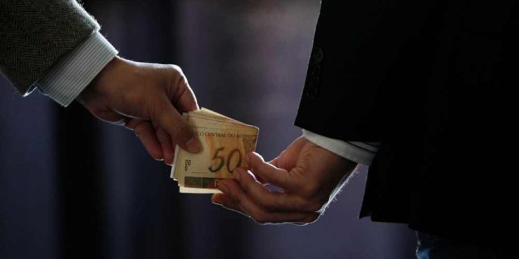 Denúncias de irregularidades marcam as eleições municipais de 2024