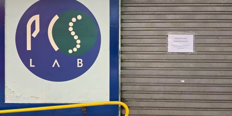 nterditado, laboratório tem contratos de R$ 17,5 milhões com a Secretaria de Saúde