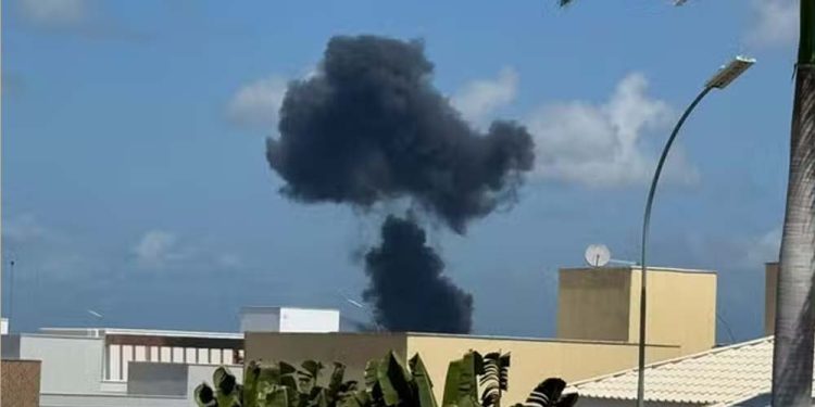 Caça da FAB cai na Grande Natal — Foto: Cedida