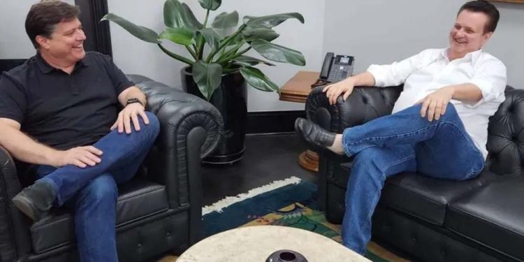 Baleia Rossi e Gilberto Kassab, presidentes do MDB e PSD