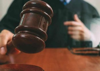 Servidora afastada atuava no gabinete de ministro