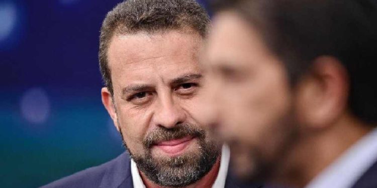 Ricardo Nunes lidera com nove pontos de vantagem em pesquisa para Prefeitura de São Paulo