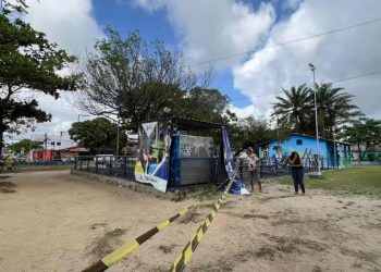 Negligência em manutenção de academia ao ar livre resulta em morte de criança de 10 anos.