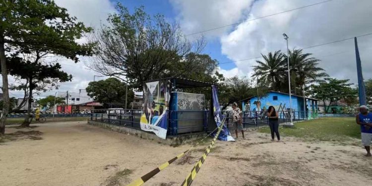 Negligência em manutenção de academia ao ar livre resulta em morte de criança de 10 anos.