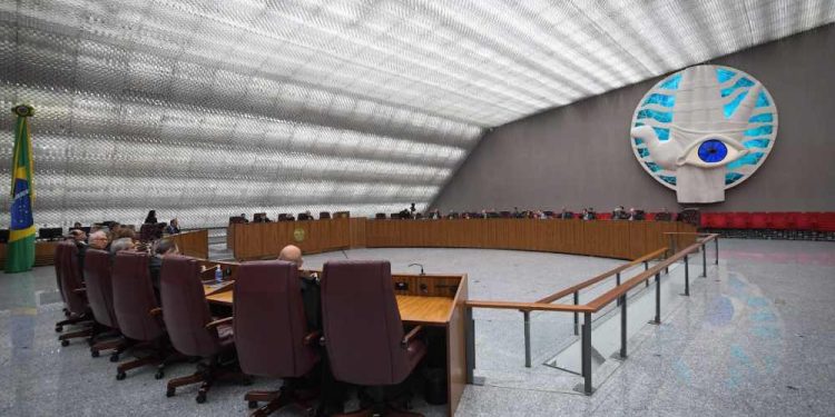 Mais um ministro da corte e um conselheiro do CNJ são mencionados nos diálogos da quadrilha