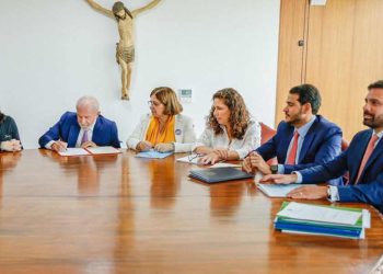 Lula sanciona lei que torna a pena de feminicídio a maior do Código Penal.