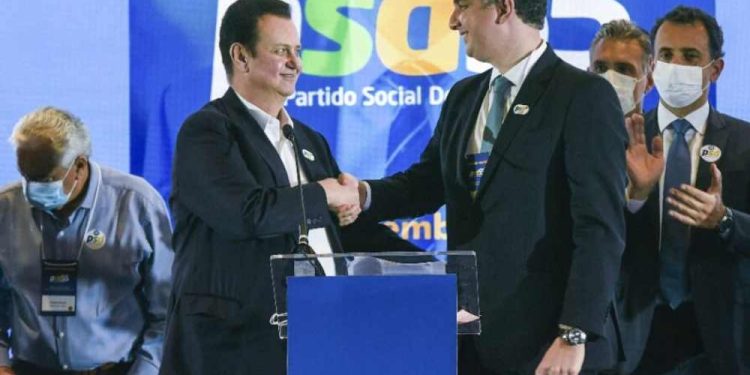 Na foto, Gilberto Kassab e Rodrigo Pacheco (PSD-MG) durante o encontro nacional da sigla em 2022.