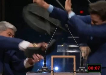 Com a cadeirada, Datenha ganhou 111 mil contas nas redes sociais