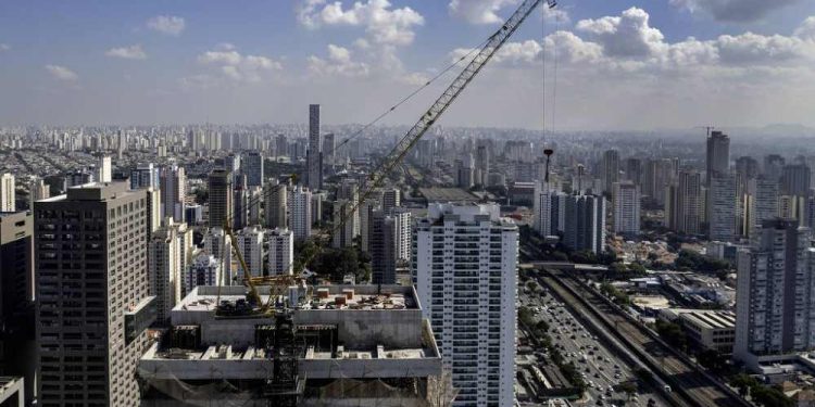 Delator assassinado revela esquema de lavagem de dinheiro em imóveis de luxo na zona leste de SP