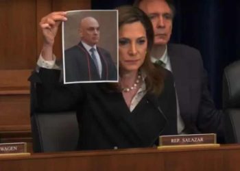 Maria Elvira Salazar uma das protocoladoras para barrar a entrada de Moraes nos EUA foi reeleita