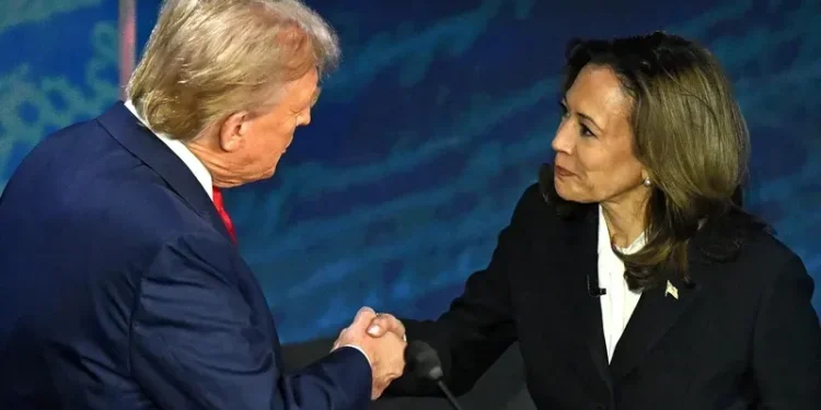 Levantamento mostra Kamala Harris com vantagem mínima sobre Donald Trump na Carolina do Norte, tradicionalmente republicana