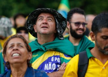 Apoiadores do presidente Jair Bolsonaro durante evento