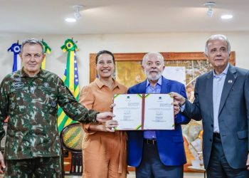 Lula participou de assinatura do termo de compromisso da ESE, com o ministro José Múcio e a governadora Raquel Lyra