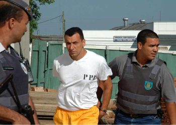 Decisão judicial cita risco à segurança do estado com retorno de Marcola à prisão estadual