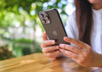 Interferências misteriosas, relatos de sons estranhos nos iPhones