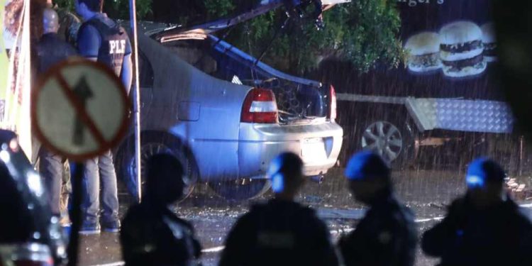 Carro usado por homem que atacou a sede do STF