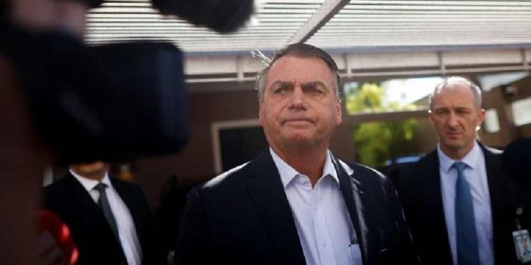 Inspirado por Trump, Bolsonaro fala em 'retorno' e fortalecimento do Congresso