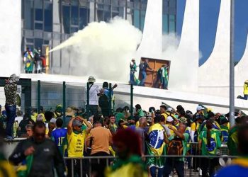 STF mantém cronograma de investigação do 8 de janeiro após atentado na Praça dos Três Poderes