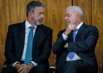 Negociações para sucessão na Câmara incluem indicação do PT ao TCU, confirma Lira