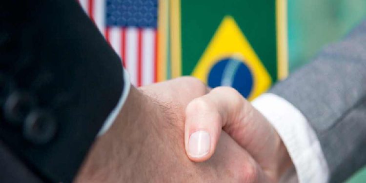 Especialistas avaliam potenciais efeitos econômicos da vitória de Trump para o Brasil