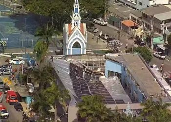 Teto de santuário desabou no dia 30 de agosto, no Morro da Conceição no Recife