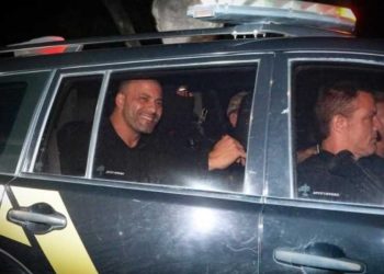 Deputado Daniel Silveira é preso por ordem do ministro Alexandre de Moraes