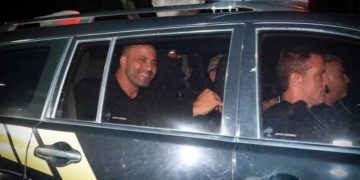 Deputado Daniel Silveira é preso por ordem do ministro Alexandre de Moraes