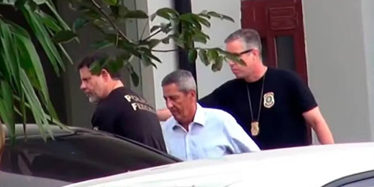 Walter Braga Netto durante prisão pela Polícia Federal