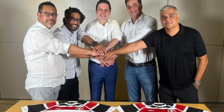 Grupo de investidores aplicará no Santa Cruz investimento de R$ 1 bilhão