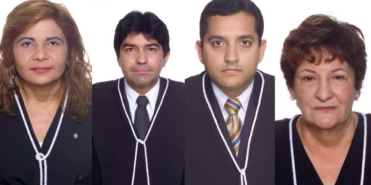 Juízes Juanita Clait Duarte, Antônio Horácio Neto, Marco Aurélio Ferreira e Maria Cristina Simões, do TJ-MT