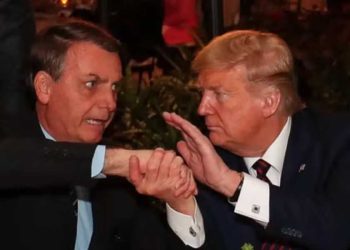 Bolsonaro não comprovou que foi convocado oficialmente por Trump