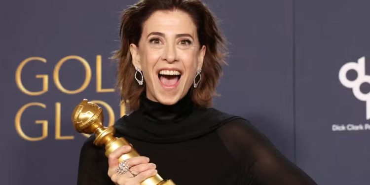Fernanda Torres é primeira brasileira a vencer como Melhor Atriz
