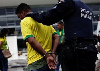 Bolsonaristas rebatem eventos do 8 de Janeiro