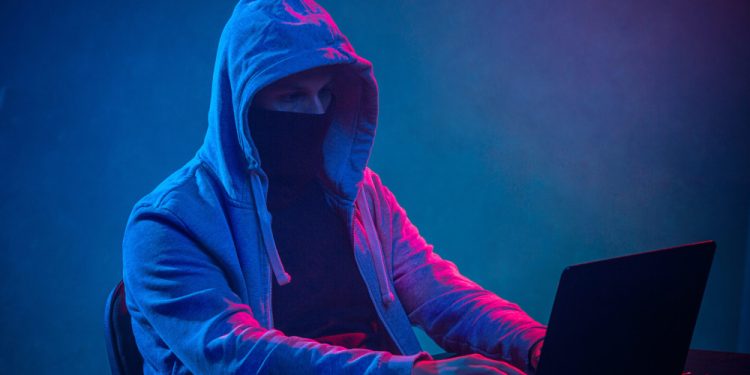 Combo 'Lara' oferecia conta laranja e cartão de débito por R$ 1.600