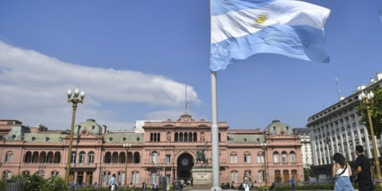 Impactos econômicos e cambiais redefinem cenário entre Brasil e Argentina