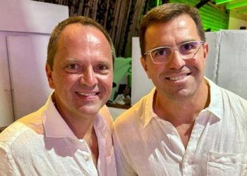 Paulo Wiazowski Filho (PP) e Rodrigo Bocardi durante evento