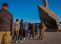 Confins recebe voo com 158 deportados dos EUA, incluindo 88 brasileiros