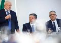 Centrão sugere ocupar ministério palaciano para fortalecer relação com o Congresso