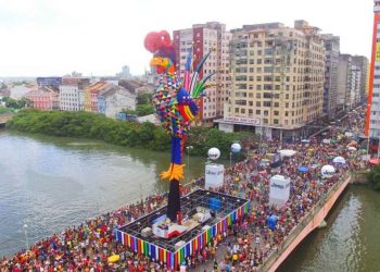Bloco do Galo anuncia novidades para desfile de 6,5 km no Centro do Recife