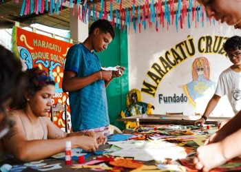 Projeto une design, música e exposição