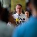 Bolsonaro rebate denúncia da PGR e acusa governo de perseguição política.