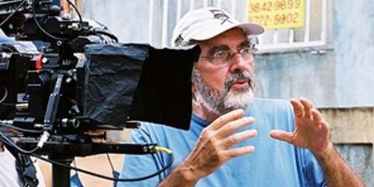 O diretor Cacá Diegues durante gravação