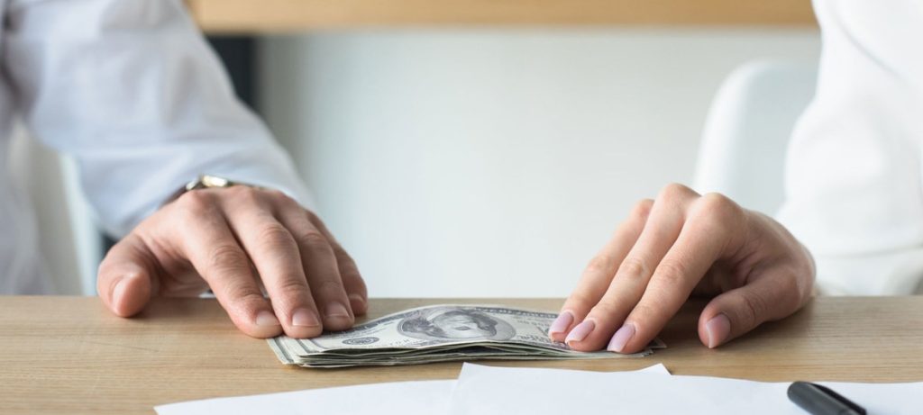 Mulher de desembargador do TRF-1 recebeu quase R$ 1 milhão de alvo da PF