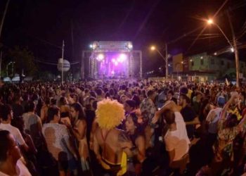 Carnaval começa na sexta no Novo Cais e segue por 12 bairros do Recife