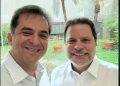 Márcio Cadar da SAF do Santa Cruz (esq) e o presidente do clube coral, Bruno Rodrigues (dir)