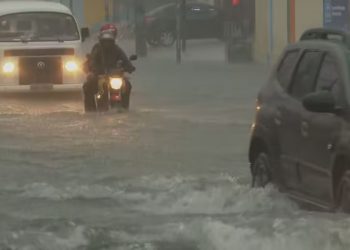 Chuvas intensas causam alagamentos e transtornos no Recife e Região Metropolitana