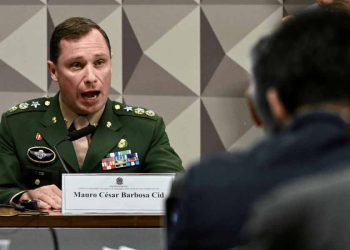 Advogado de Bolsonaro pede anulação de delação de Mauro Cid e critica atuação de Alexandre de Moraes