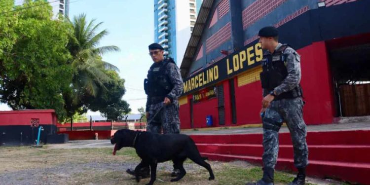 Apesar de ser jogo de torcida única, Polícia Militar cria esquema especial para evitar nossas cenas de barbárie no Recife