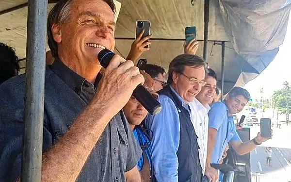 Ainda candidato à reeleição Jair Bolsonaro (PL) em sua terceira visita ao Recife (Foto do Grupo de Direita de Pernambuco)